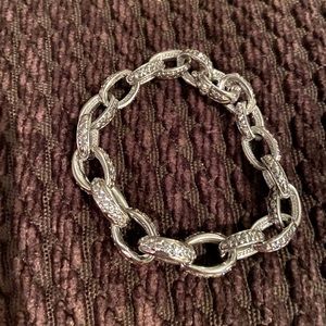 John Medeiros 8 inch chain link bracelet.